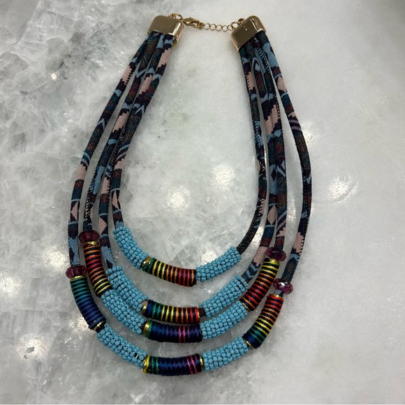 Costume Jewlery, Woven and Beaded Necklace, Four Layers - Picture 4 of 6